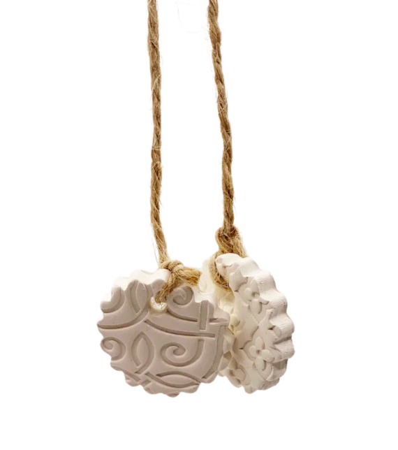 Pendentifs à parfumer voiture